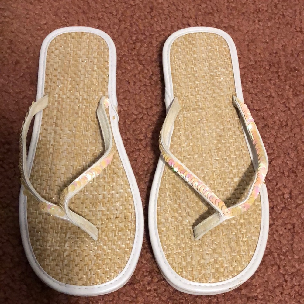 Sparkling Straw Flip flops